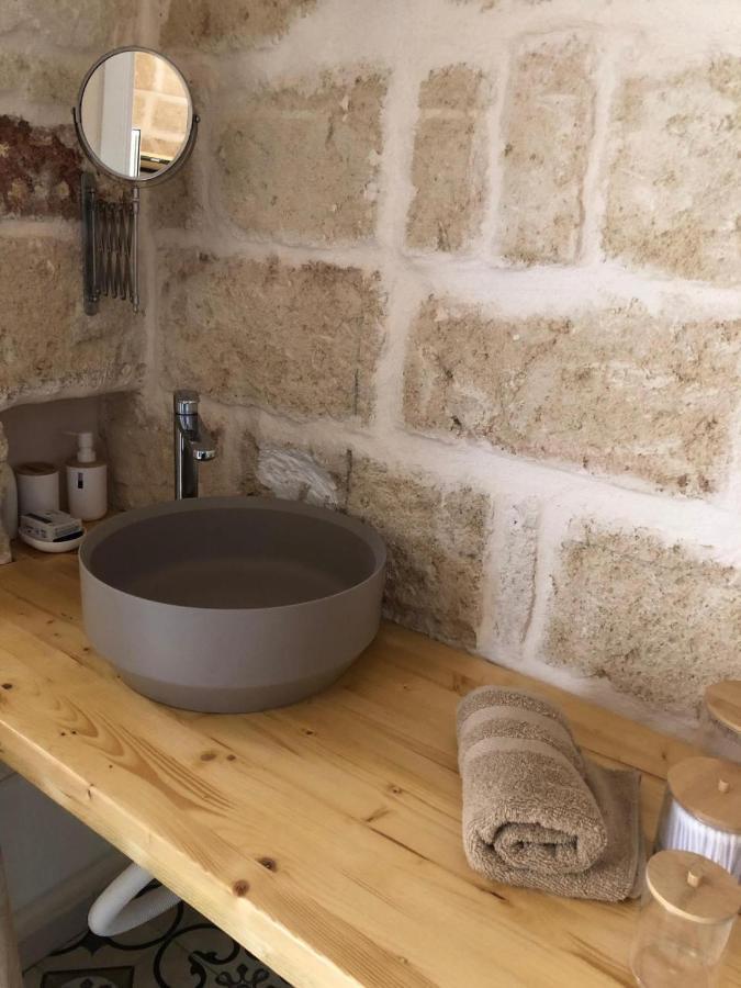 Trullo Del Sol Guest House Ceglie Messapica Exterior photo